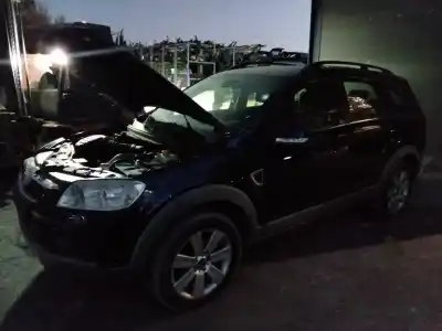 Veículo de Sucata chevrolet captiva 2.0 vcdi lt [2.0 ltr. - 110 kw diesel cat] do ano 2001 alimentado 