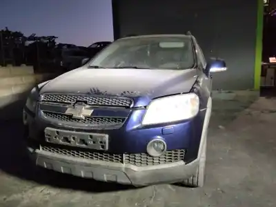 Veículo de Sucata chevrolet captiva 2.0 vcdi lt [2.0 ltr. - 110 kw diesel cat] do ano 2001 alimentado 
