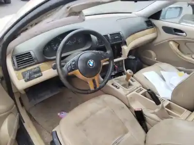 Scrapping Vehicle bmw serie 3 coupe (e46) 320 cd of the year 2001 powered 