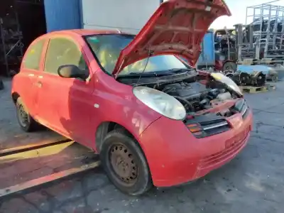 Veículo de Sucata nissan micra (k12e) acenta do ano 2001 alimentado 