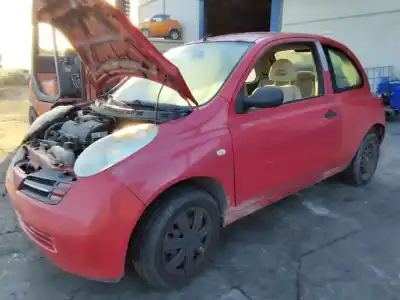 Veículo de Sucata nissan micra (k12e) acenta do ano 2001 alimentado 
