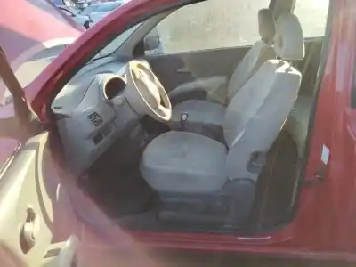 Veículo de Sucata nissan micra (k12e) acenta do ano 2001 alimentado 