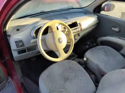 Veículo de Sucata nissan micra (k12e) acenta do ano 2001 alimentado 