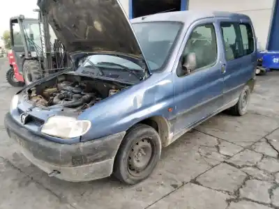 Veículo de Sucata citroen berlingo 1.9 d multispace do ano 2001 alimentado 
