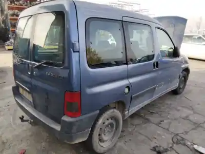 Veículo de Sucata citroen berlingo 1.9 d multispace do ano 2001 alimentado 