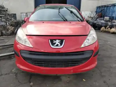 Veículo de Sucata peugeot 207 x-line do ano 2001 alimentado 