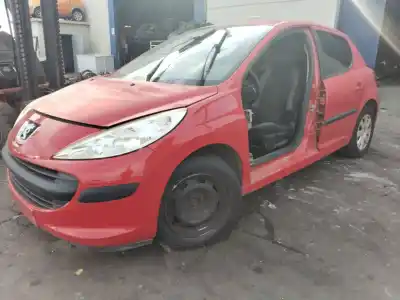 Veículo de Sucata peugeot 207 x-line do ano 2001 alimentado 