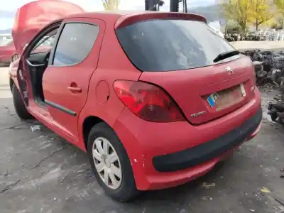 Veículo de Sucata peugeot 207 x-line do ano 2001 alimentado 