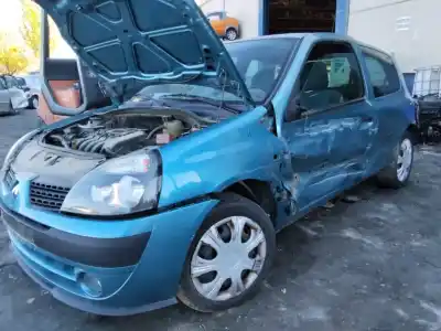 Утилизация автомобиля renault clio ii fase ii (b/cb0) authentique года 2001 питание d4f712