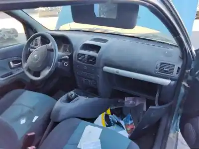 Утилизация автомобиля renault clio ii fase ii (b/cb0) authentique года 2001 питание d4f712