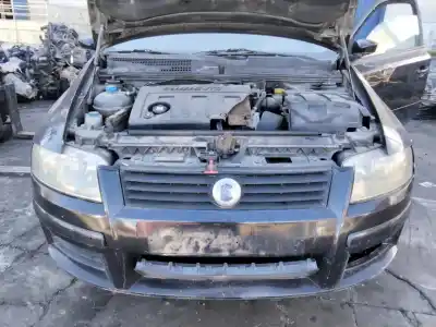 Veículo de Sucata fiat stilo (192) 1.9 multijet 150 dynamic do ano 2001 alimentado 