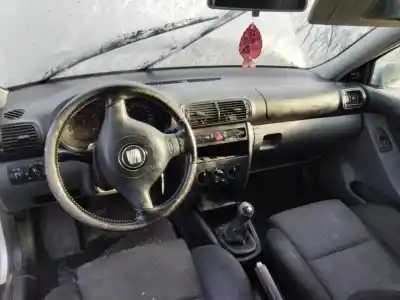 Scrapping Vehicle seat leon (1m1) last edition of the year 2001 powered  Scrapping Vehicle seat leon (1m1) last edition of the year 2001 powered