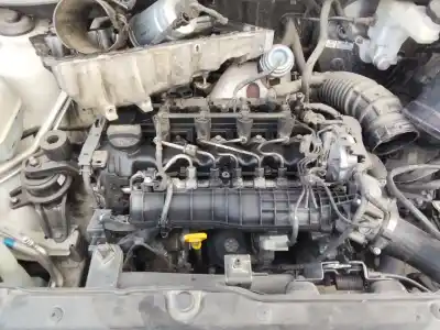 Veicolo di demolizione hyundai ix35 style 2wd dell'anno 2001 alimentato 