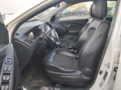 Veicolo di demolizione hyundai ix35 style 2wd dell'anno 2001 alimentato 