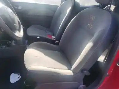 Veículo de Sucata renault twingo societe do ano 2001 alimentado d4f770