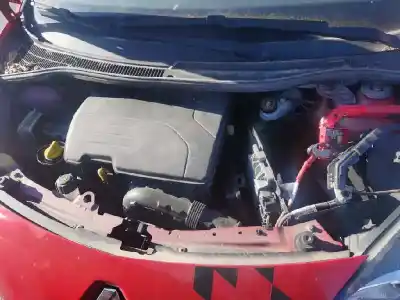 Veículo de Sucata renault twingo societe do ano 2001 alimentado d4f770