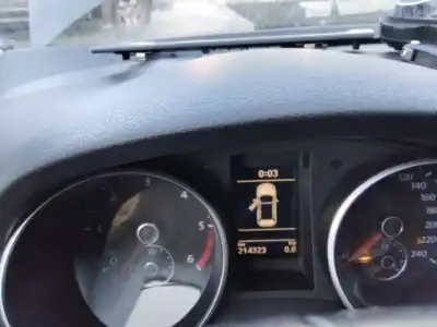 Scrapping Vehicle volkswagen golf vi (5k1) rabbit bluemotion of the year 2001 powered cay