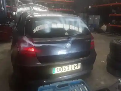 Veículo de Sucata bmw serie 1 berlina (e81/e87) 116d do ano 2001 alimentado d20a