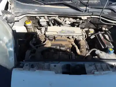 Veículo de Sucata citroen nemo basis do ano 2001 alimentado 8hs