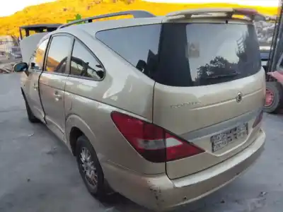 Здавання транспортного засобу SSANGYONG RODIUS Xdi року 2001 потужний 