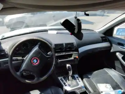 Hurda Aracı bmw serie 3 berlina (e46) 320d yılın 2001 güçlü 