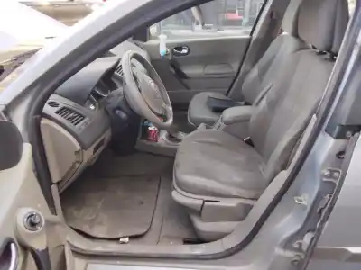 Scrapping Vehicle renault                                            megane ii berlina 5p                                                                                                                                                                                                                                       authentique                                                                                                                                                                                                                                                of the year 2001 powered 
