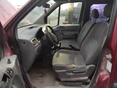 Здавання транспортного засобу ford tourneo connect (tc7) kombi b. corta (2006->) року 2001 потужний 