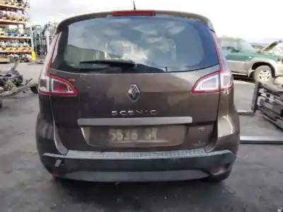 Scrapping Vehicle renault scénic iii (jz0/1_) 1.5 dci of the year 2001 powered 