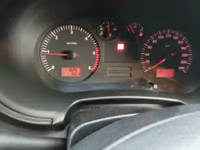 Здавання транспортного засобу seat leon (1m1) 1.9 tdi року 2001 потужний alh