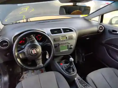 Veículo de Sucata seat leon (1p1) 2.0 tdi 16v do ano 2001 alimentado bkd