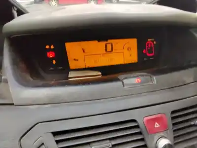 Scrapping Vehicle citroen c4 picasso i monospace (ud_) 1.6 hdi of the year 2001 powered 9hz