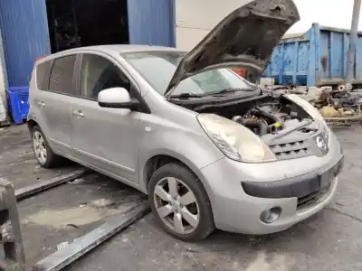 Veículo de Sucata nissan note (e11e) acenta do ano 2001 alimentado 