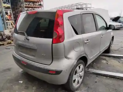 Veículo de Sucata nissan note (e11e) acenta do ano 2001 alimentado 