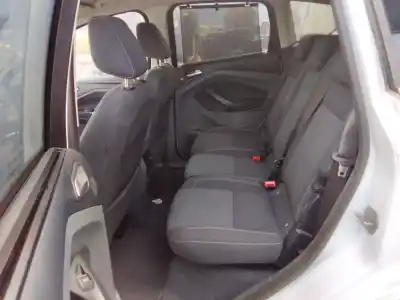 Здавання транспортного засобу ford c-max (ceu) trend року 2001 потужний 