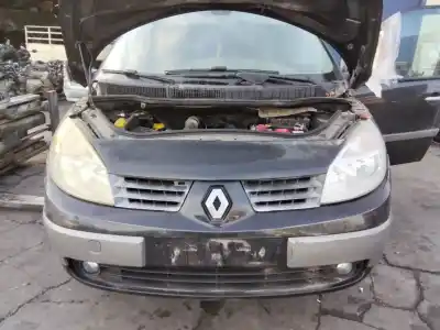 Scrapping Vehicle renault scenic ii confort authentique 101 cv / 74 kw of the year 2001 powered 