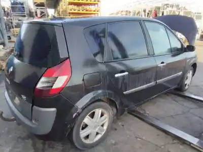 Scrapping Vehicle renault scenic ii confort authentique 101 cv / 74 kw of the year 2001 powered 