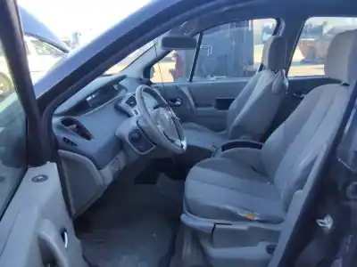 Scrapping Vehicle renault scenic ii grand luxe dynamique 120 cv / 88 kw of the year 2001 powered 