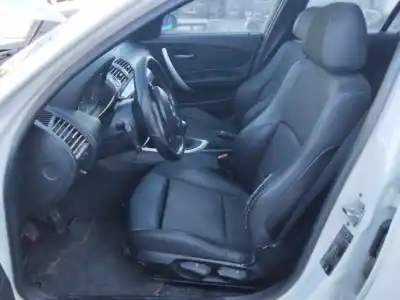 Veículo de Sucata bmw serie 1 berlina (e81/e87) 118d do ano 2001 alimentado 