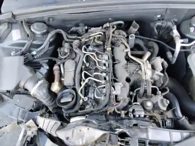 Здавання транспортного засобу audi a4 avant (8k5) (2008) básico року 2001 потужний cag
