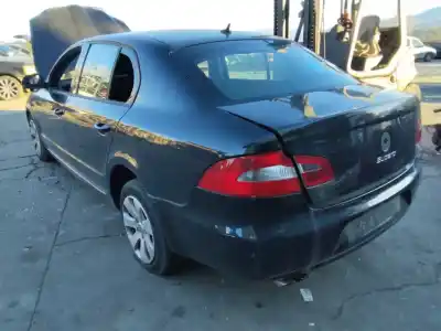 Здавання транспортного засобу skoda superb combi (3t5) ambition року 2001 потужний 