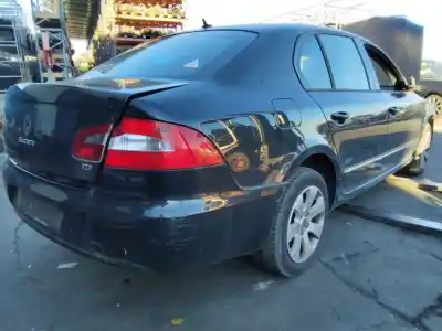 Здавання транспортного засобу skoda superb combi (3t5) ambition року 2001 потужний 