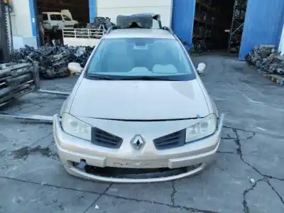 Утилизация автомобиля RENAULT MEGANE II CLASSIC BERLINA Confort Authentique 106 CV / 78 KW года 2001 питание 
