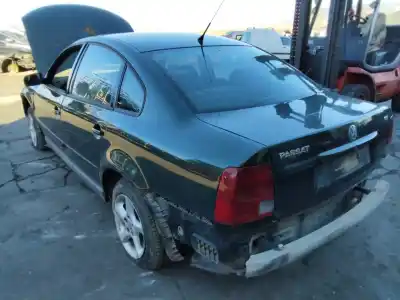 Veículo de Sucata volkswagen passat b5 (3b2) 1.9 tdi do ano 2001 alimentado 0