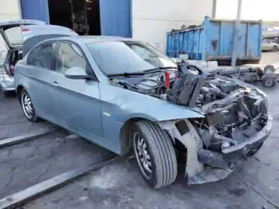 Scrapping Vehicle bmw serie 3 berlina (e90) 318d of the year 2001 powered 204d4