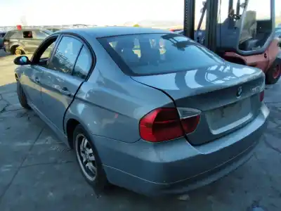 Scrapping Vehicle bmw serie 3 berlina (e90) 318d of the year 2001 powered 204d4
