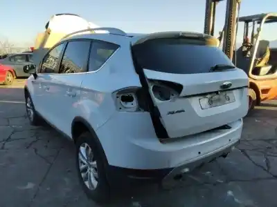 Veículo de Sucata ford kuga (cbv) titanium do ano 2001 alimentado 