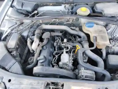 Veículo de Sucata audi a4 avant (b5) 1.9 tdi quattro do ano 2001 alimentado 