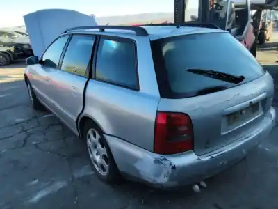Veículo de Sucata audi a4 avant (b5) 1.9 tdi quattro do ano 2001 alimentado 
