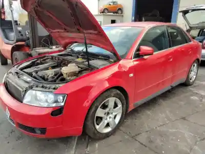 Veículo de Sucata AUDI A4 BERLINA (8E) 1.8 20V Turbo do ano 2001 alimentado 