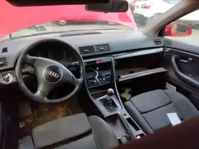 Veículo de Sucata audi a4 berlina (8e) 1.8 20v turbo do ano 2001 alimentado 